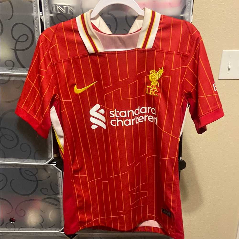 2024-25 Trent Alexander-Arnold Nike Liverpool FC Red Soccer Jersey